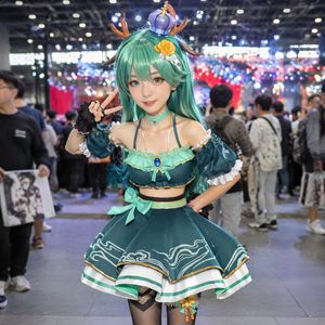 Female Cosplayer Portrait