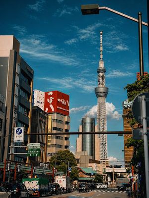 东京街头电影感色彩分级