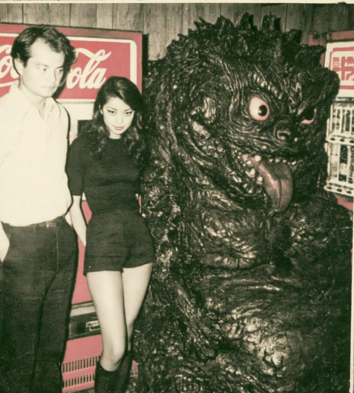 1978 strange japanese alieen vending machines photograph...
