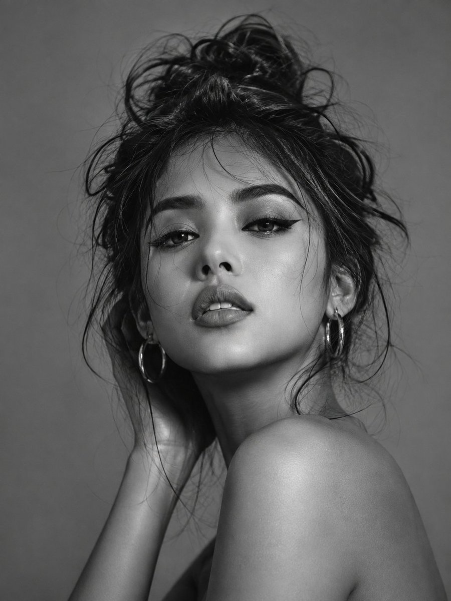High-Fashion B&W Beauty Portrait