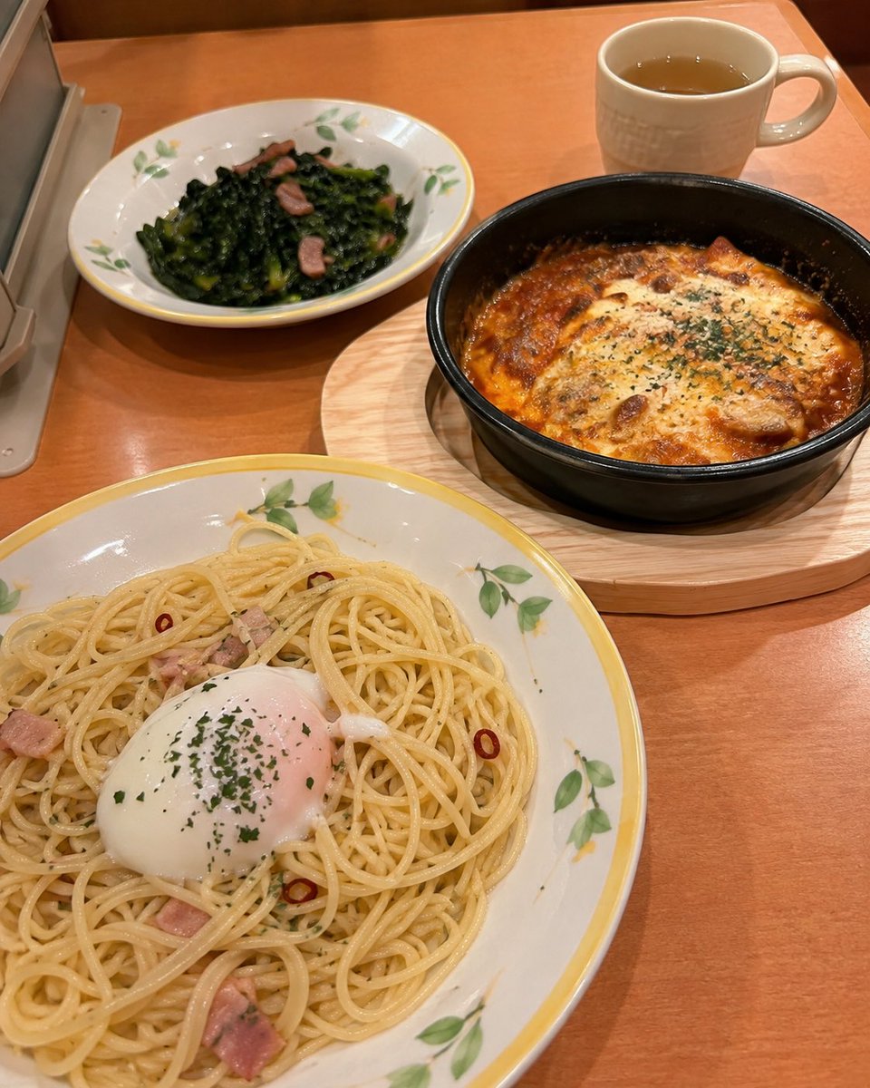 Natural Restaurant Meal Regeneration