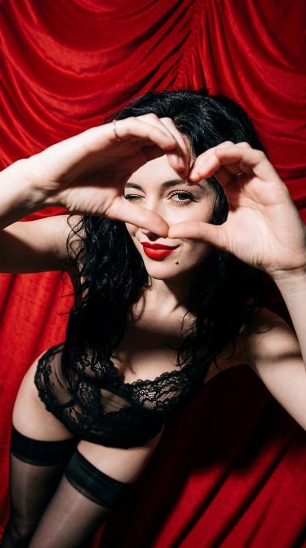 Red Velvet Heart-Hands Lace Portrait